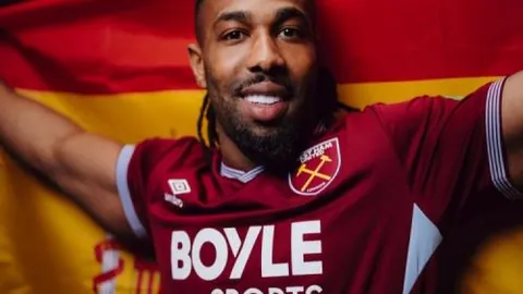 佩德里期待马竞对决：全员斗志昂扬，胜负关键在此一战